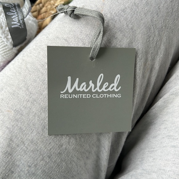 Blue and white ombré open knit cardigan with hood. - Picture 4 of 4